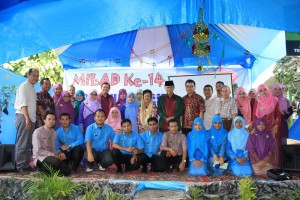 Foto Bersama Pak Fasli ke Milad 14